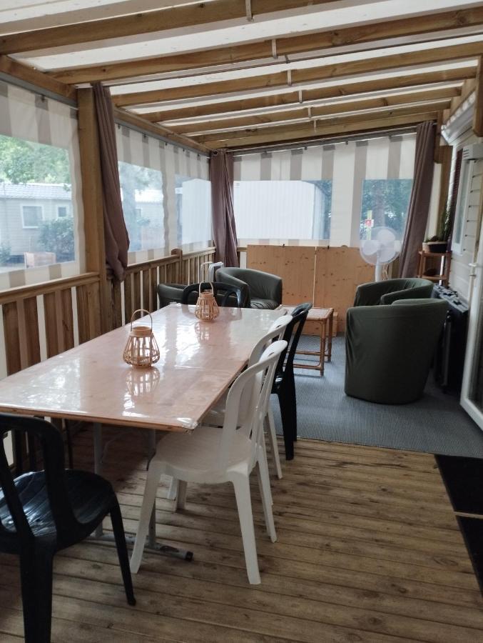Mobil-Home Tout Confort A 300M De L'Ocean سانت-بريفين-لي-بان المظهر الخارجي الصورة